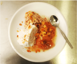 Quinoa, Joghurteis, Weinbergpfirsich